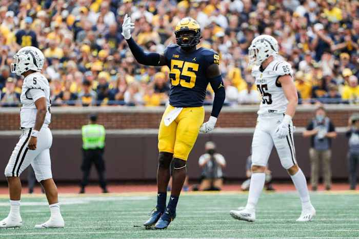 Michigan linebacker David Ojabo celebrates a tackle against Western Michigan during the first half in Ann Arbor on Saturday, Sept. 4, 2021.